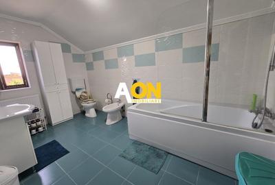 Casă individuală cu 5 camere cu Canalizare în Cetate - 27