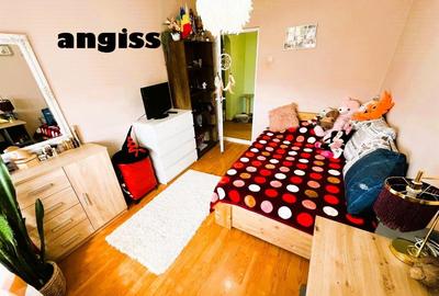 Apartament cu 3 camere semidecomandat în Vest - 2
