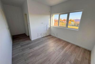 Duplex cu 4 camere cu Canalizare în Moșnița Veche - 9