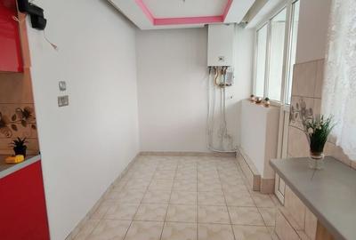 Apartament cu 3 camere decomandat, mobilat în Independenței - 2