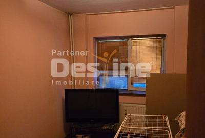 Apartament cu 3 camere decomandat, mobilat în Tei - 4