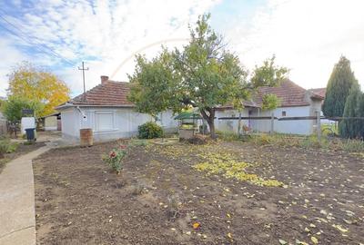 Casa 3 camere, Teren 518 mp Str. Florilor nr.5, Carei -Comision 0% cumparator - 2