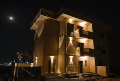 Casă cu 5 camere cu Teren 178 Mp în Fundeni - 3