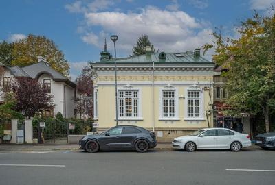 Vila cu farmec interbelic, UNICA, Zona Capitale, renovata! - 2