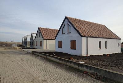 Casă cu 5 camere cu Teren 500 Mp în Sânandrei - 11