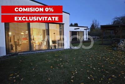 Casă individuală cu 5 camere cu Canalizare în Sud-Vest