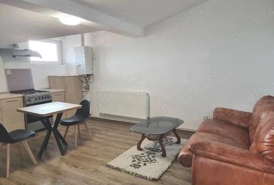 Apartament cu 2 camere semidecomandat în Central - 3