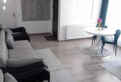 Casă individuală cu 4 camere în Prundu