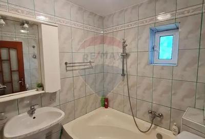Apartament cu 4 camere decomandat în Obor - 5