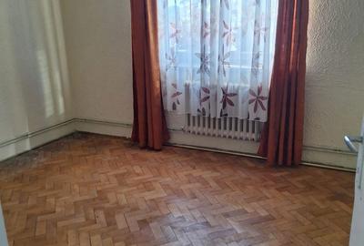 Apartament cu 3 camere decomandat în Ocna Dejului - 6
