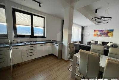Apartament cu 3 camere semidecomandat în Cetate - 8