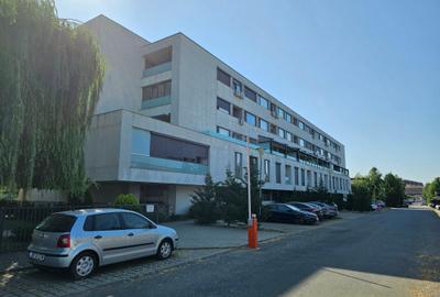 Apartament cu 2 camere decomandat, mobilat în Prelungirea Ghencea - 2