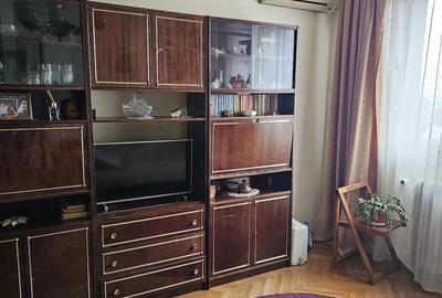 Apartament cu 3 camere semidecomandat în 1 Mai - 6