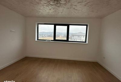 Casă cu 4 camere în Florești