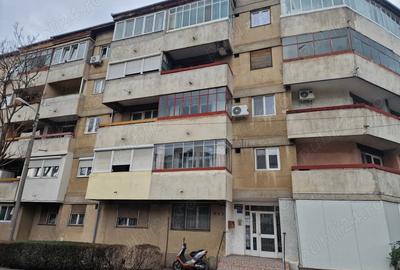 Apartament cu 2 camere decomandat în Rogerius - 1