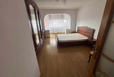 Apartament 3 camere Tg. Cucu - Golia - 2