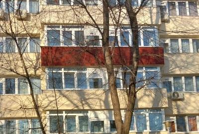 Direct proprietar – vând apartament 2 camere, 48 m², Str. Alunișului nr. 180, Se - 6