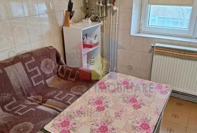 Apartament cu 2 camere decomandat în Barieră - 2