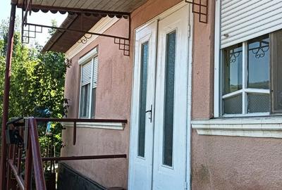 Vand casa sau schimb cu garsoniera sau apartament - 1