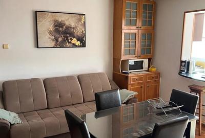 Proprietar: inchiriez apartament 3 camere, semidecomandat - 1