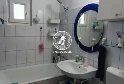 Apartament cu 3 camere decomandat în Alexandru cel Bun - 12