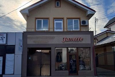 Casă cu 4 camere cu Teren 400 Mp în Central - 8