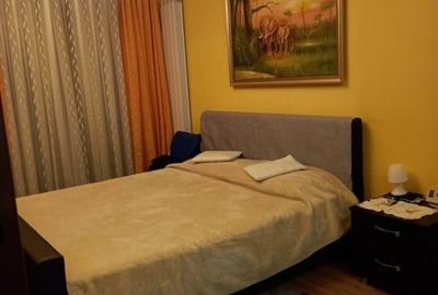 Apartament cu 3 camere semidecomandat, mobilat în Florești - 4