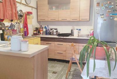 Casă cu 3 camere cu Teren 347 Mp în Central - 4