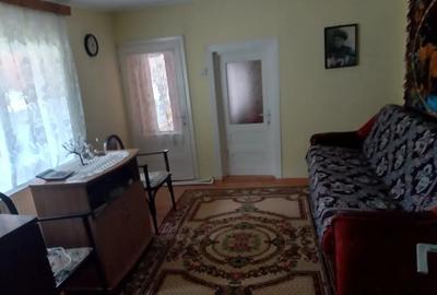 Casă cu 4 camere în Central - 3