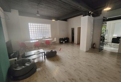 PIATA IANCULUI - metrou spatiu birouri stradal 562 mp - 15