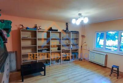 Apartament cu 3 camere decomandat, mobilat în 13 Septembrie