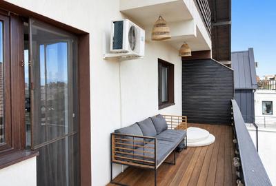 Apartament cu 3 camere, mobilat în Tractorul - 13