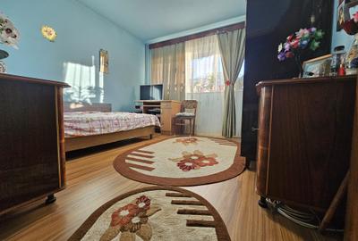 Apartament cu 2 camere decomandat în Sud - 12
