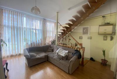 Casa 7 camere, 210 mp utili, 800 mp teren, Grigorescu Casa 7 camere, 210 mp utili, 800 mp teren, Grigorescu - 1