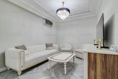 Apartament cu 3 camere semidecomandat, mobilat în Pipera