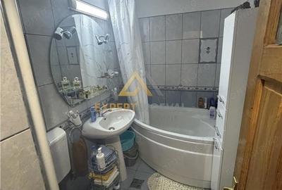Apartament cu 4 camere în Vasile Alecsandri - 2