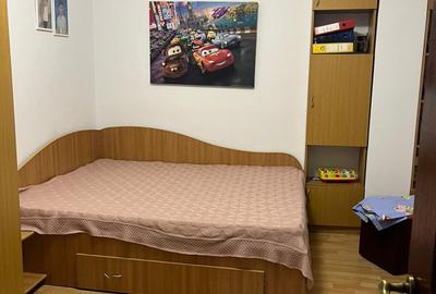 Casa de inchiriat cu 4 camere, zona INEL II - 10