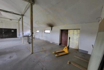 Spațiu comercial, de 696 mp, în Cătunu (Cornești)