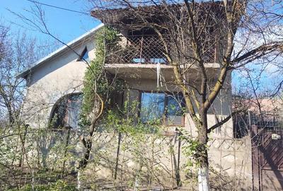 Casă cu 6 camere cu Teren 60 Mp în Căpud - 1