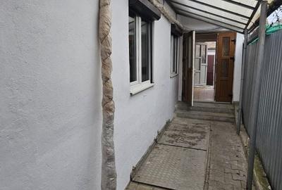 Casă cu 3 camere cu Teren 130 Mp în Central - 3