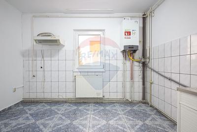 Apartament cu 2 camere decomandat în Bartolomeu - 12