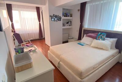 Apartament cu 3 camere decomandat, mobilat în Tomis Nord