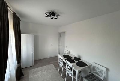 Apartament cu 4 camere decomandat în Petrești - 2