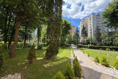 Apartament cu 3 camere semidecomandat în Astra - 16