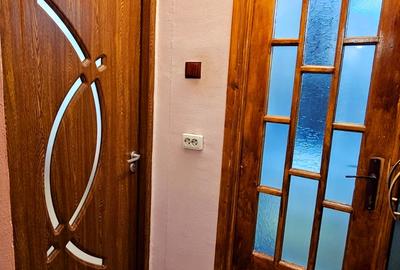 Apartament cu 3 camere decomandat în Micro 16 - 7