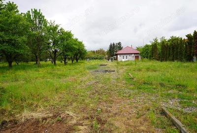 Teren de 6626 mp, în Central - 5