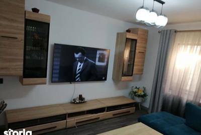 Casă cu 4 camere cu Canalizare în Valu lui Traian - 12