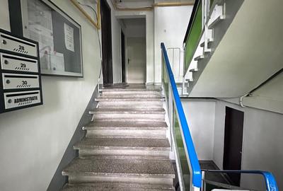 Apartament cu 3 camere decomandat în Drumul Taberei - 19