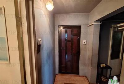 Apartament cu 4 camere decomandat în Viziru 3 - 5