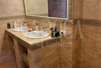 Casă individuală cu 4 camere cu Canalizare în Valenta - 11